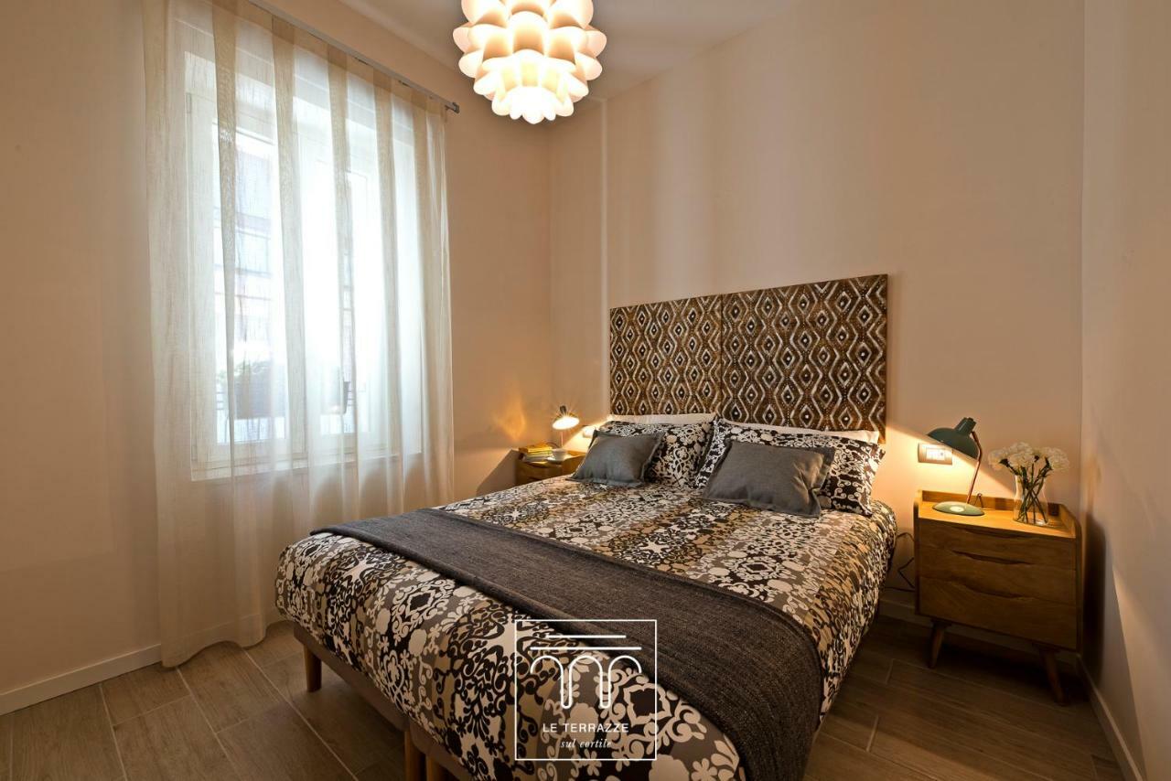 Le Terrazze Sul Cortile Apartment ซาแลร์โน ภายนอก รูปภาพ