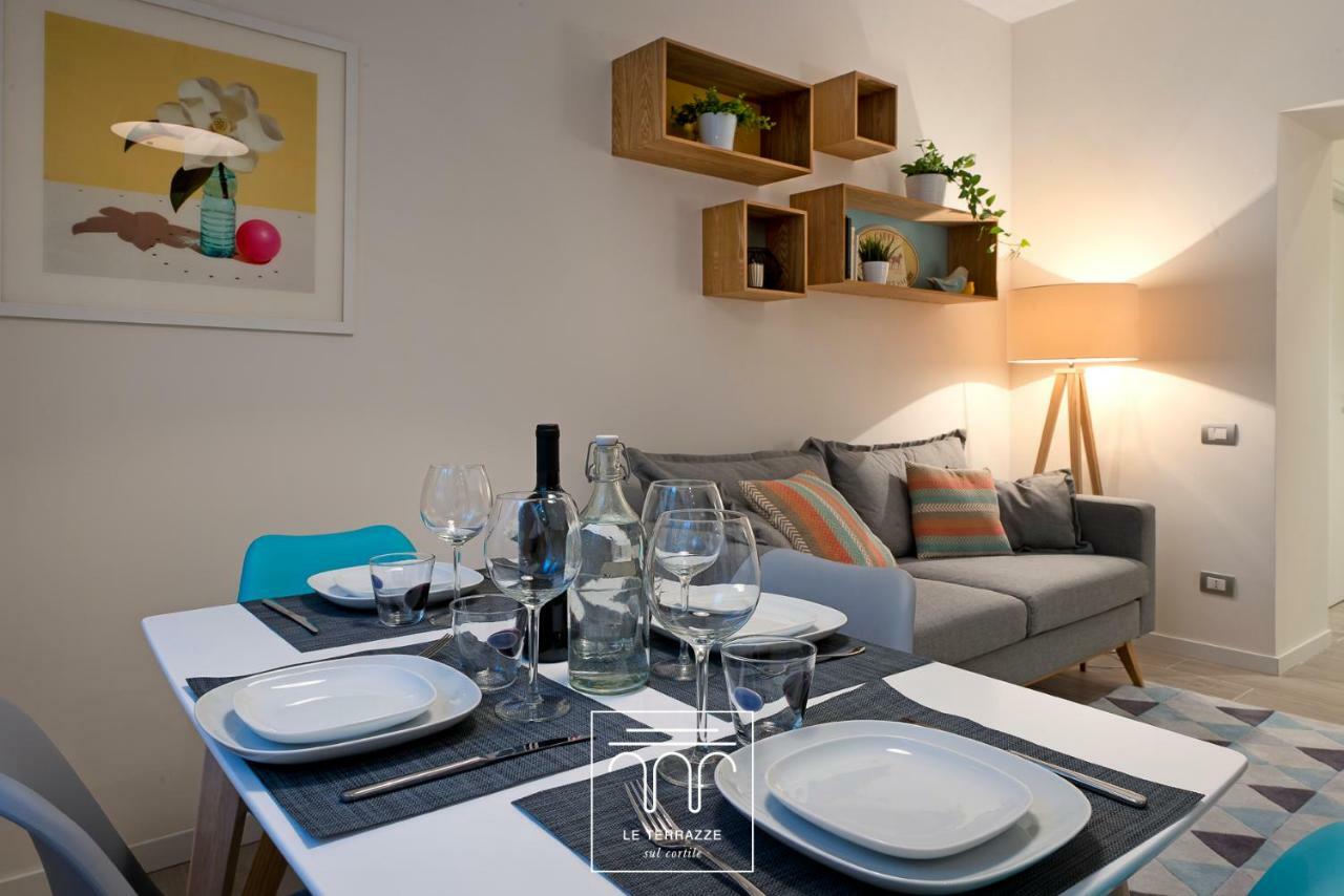 Le Terrazze Sul Cortile Apartment ซาแลร์โน ภายนอก รูปภาพ